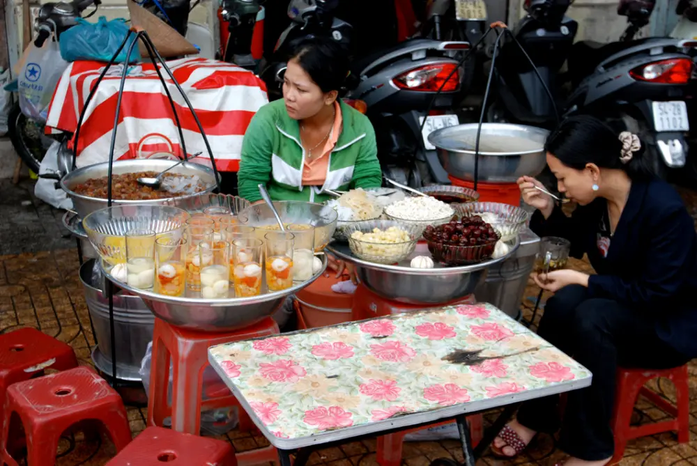 Saigon Street Food - 2-Hour Private Walk