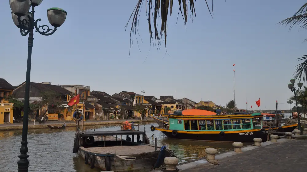 From Close-Up to Panorama at Hoi An Ancient Town