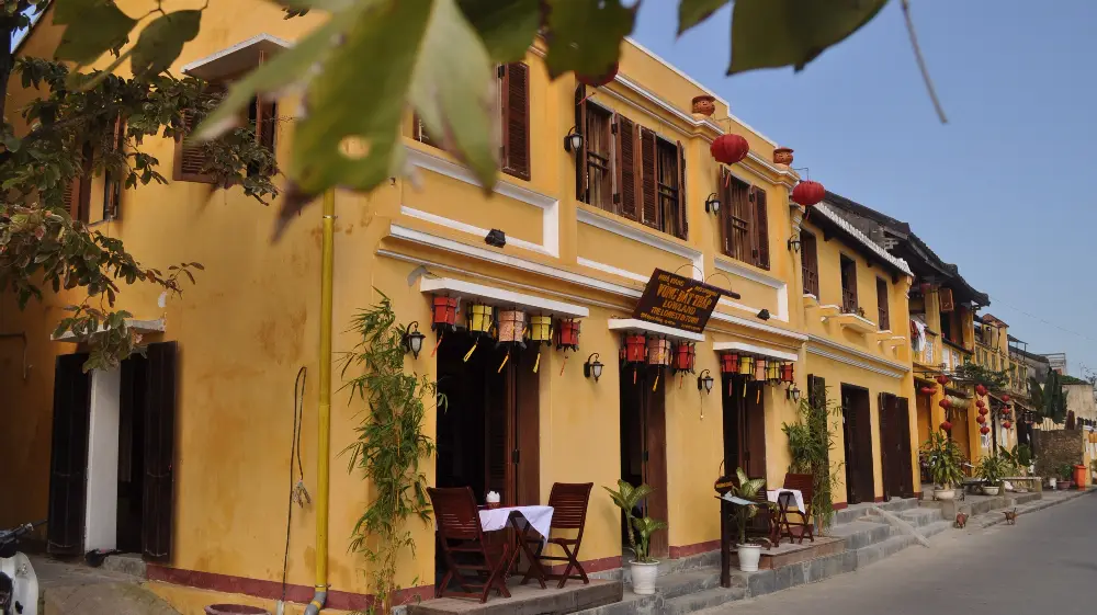 From Close-Up to Panorama at Hoi An Ancient Town