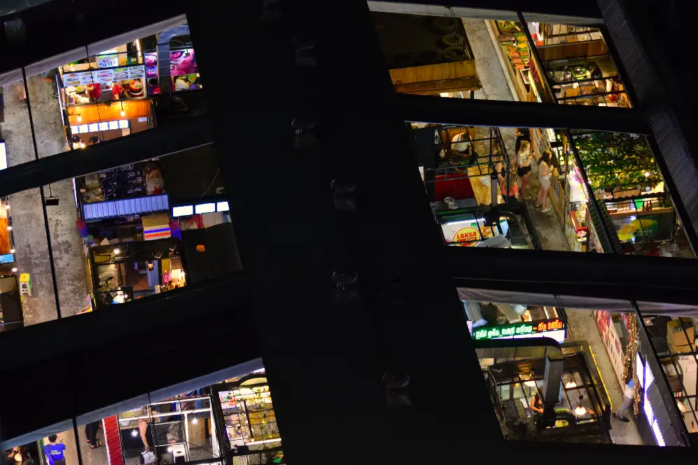 Ho Chi Minh City at Night - Guided Photography Walk