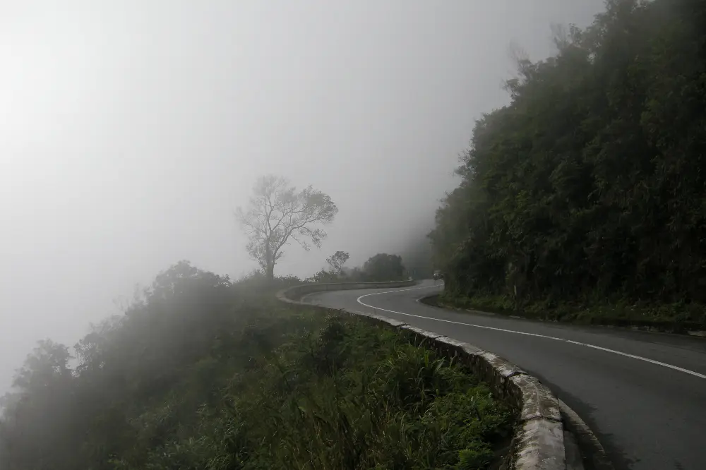 Walking Exploration around Hai Van Pass in Da Nang