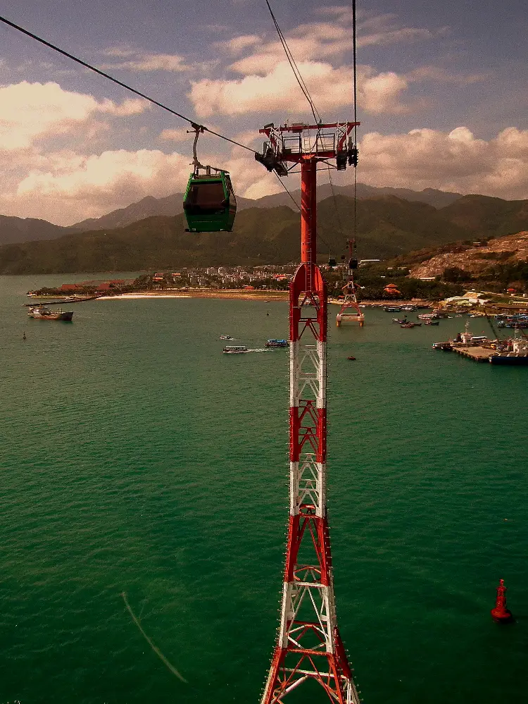 Local Stories at Hon Tre and Vinpearl in Nha Trang