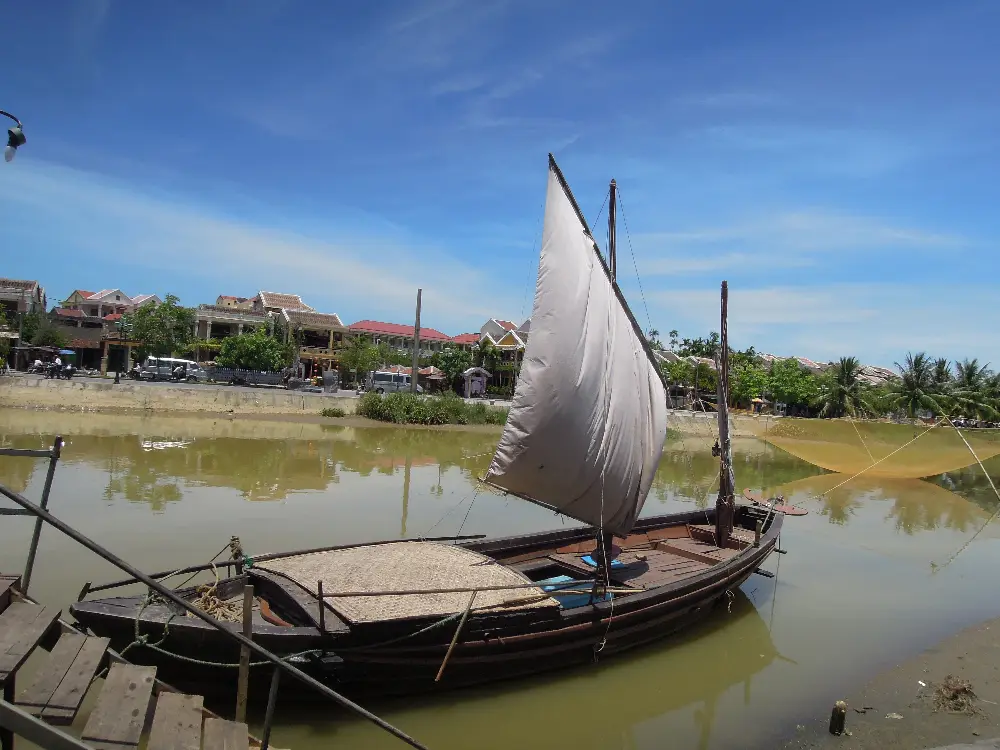 Local Stories at Thu Bon River in Hoi An