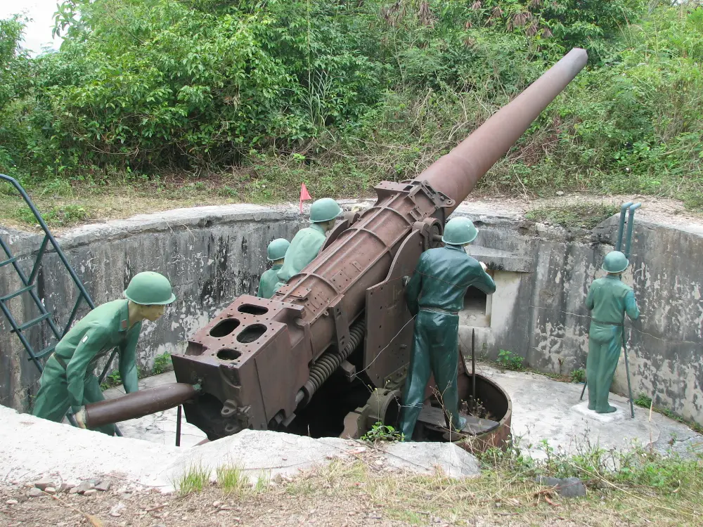 Tour toàn cảnh Pháo đài Thần Công tại Cát Bà