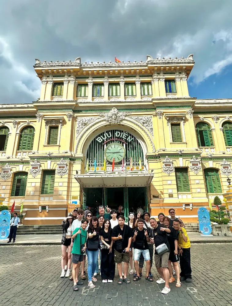 Guided Saigon Street Photography - 2-Hour Private Walk