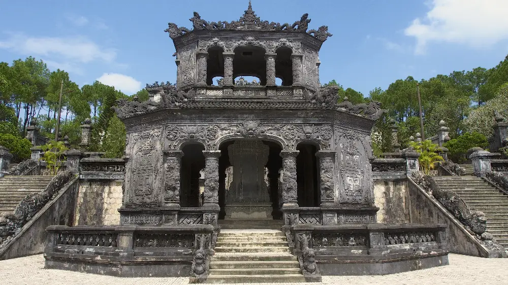 Photography Route at Khai Dinh Tomb in Hue