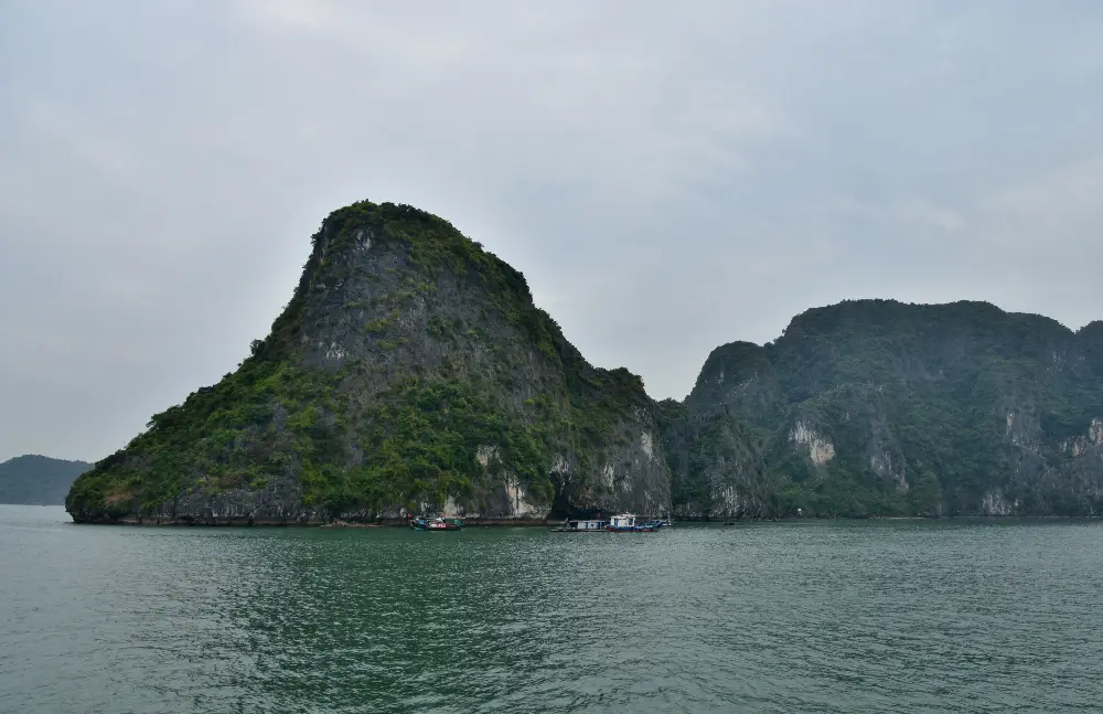 In-Depth Observation Route at Ha Long Overview
