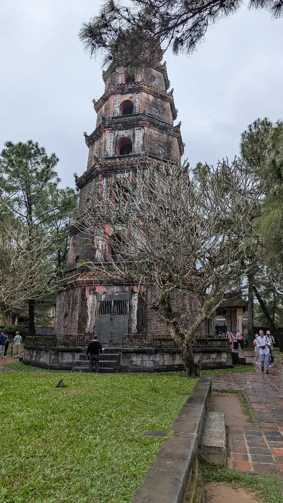 Walking Exploration around Thien Mu Pagoda in Hue