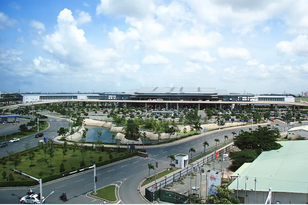 Tan Son Nhat Main Terminal - Sedan Meet-and-Greet