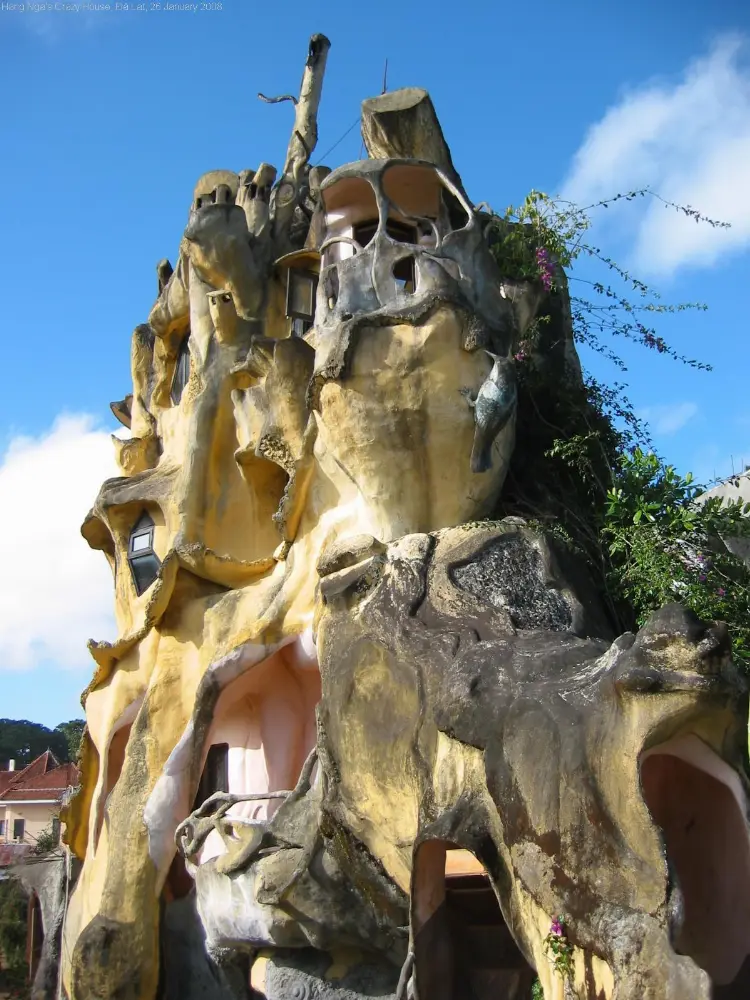Crazy House in Da Lat Overview Tour