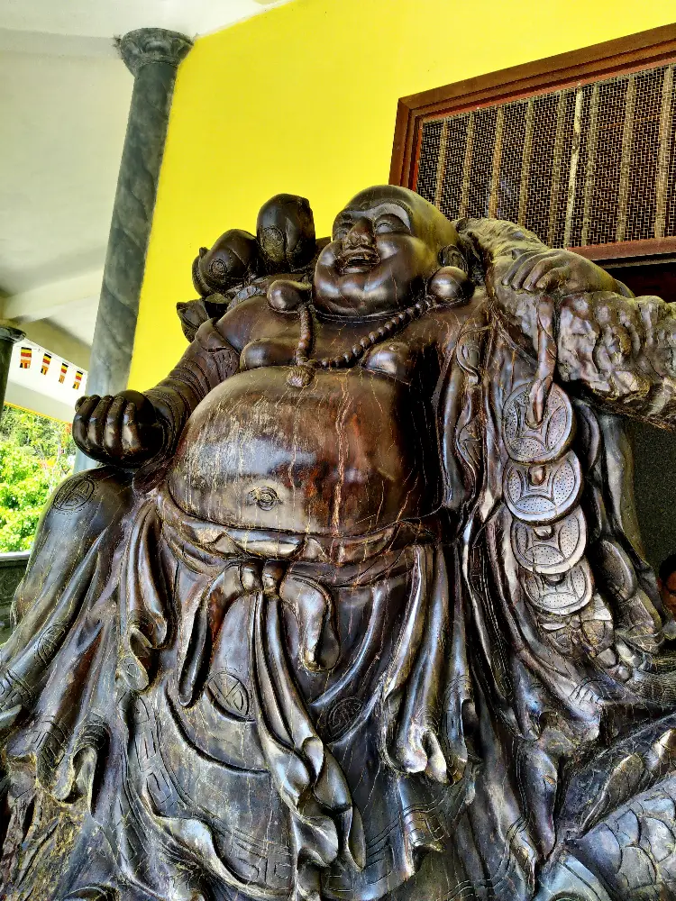 Photography Route at Ho Quoc Pagoda in Phu Quoc