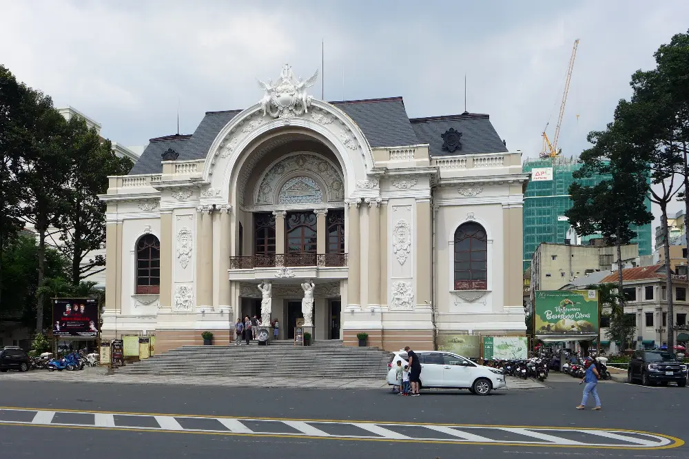 Saigon Walking Tour - 4-Hour Local Discovery