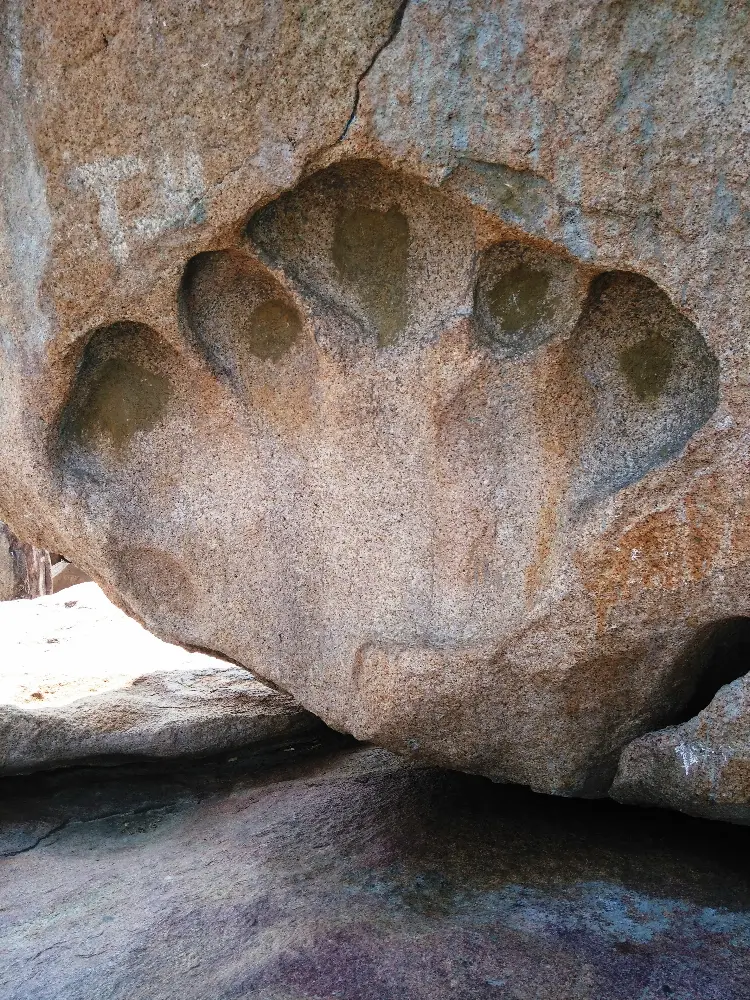 Lesser-Seen Perspectives of Hon Chong Promontory in Nha Trang