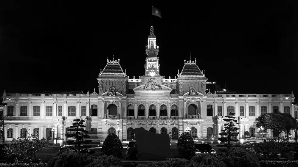 Ho Chi Minh City at Night - 6-Hour Family Experience
