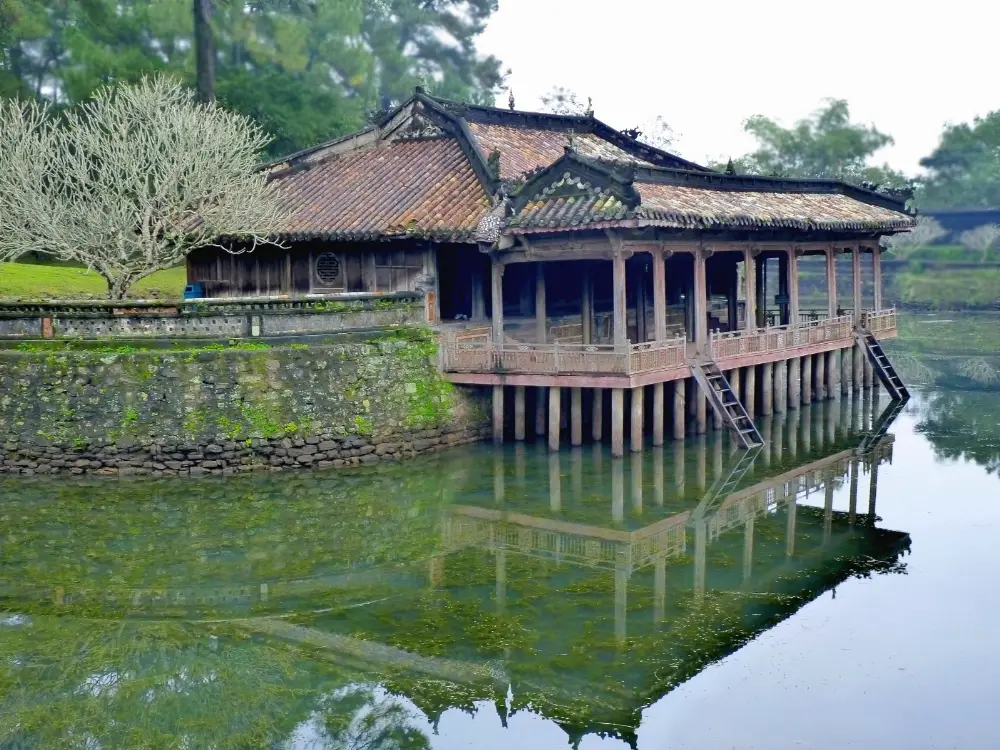 Hành trình nhiếp ảnh tại Lăng Tự Đức tại Huế