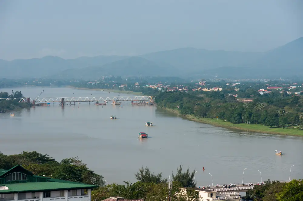 Walking Exploration around Perfume River in Hue