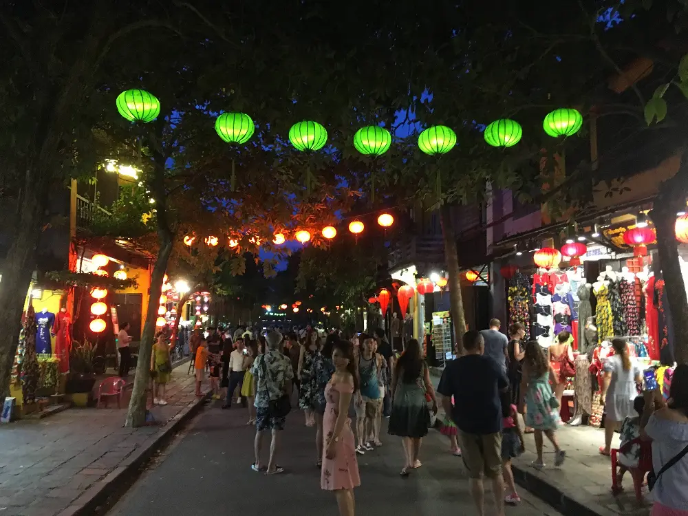 Walking Exploration around Hoi An Lanterns