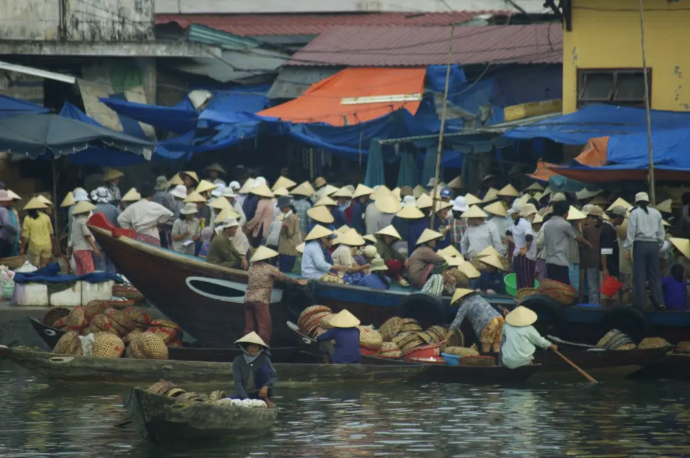 Landscape and Setting of Hoi An Market