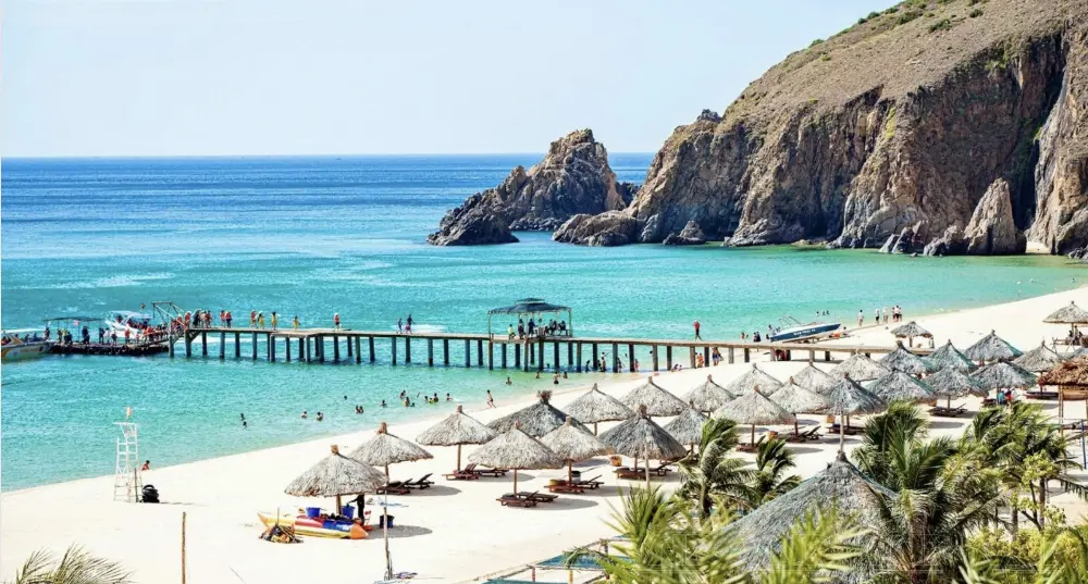 Quy Nhon Day Tour to Explore Ky Co - Eo Gio - Hon Kho Island