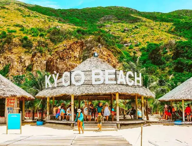 Quy Nhon Day Tour to Explore Ky Co - Eo Gio - Hon Kho Island