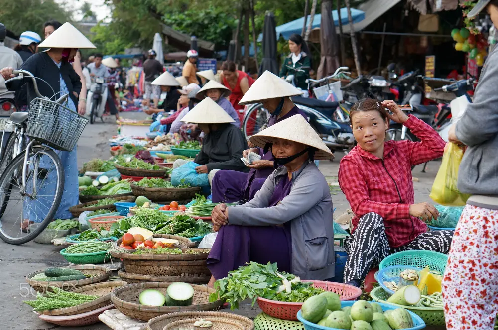 Local Stories at Hoi An Market