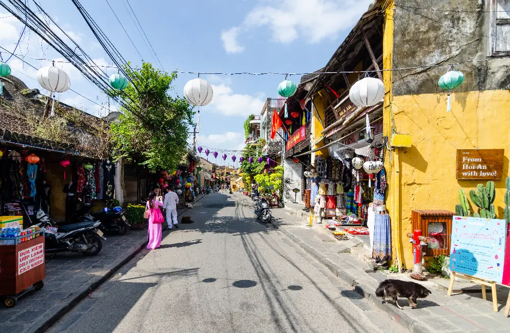 Local Stories at Hoi An Ancient Town