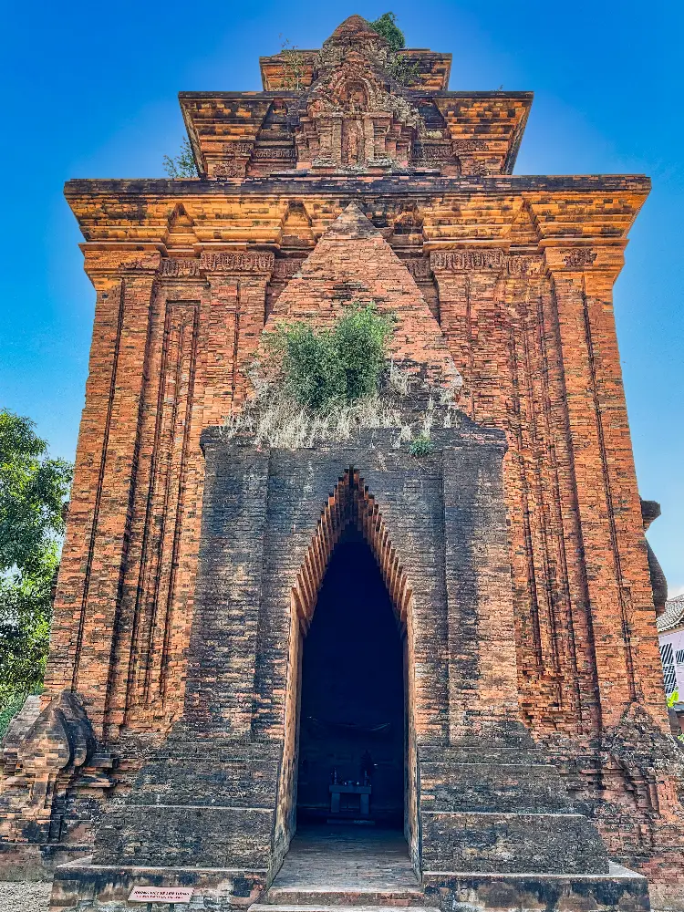 Historical Trail through Binh Dinh Cham Towers in Quy Nhon