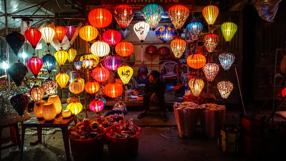 From Close-Up to Panorama at Hoi An Lanterns